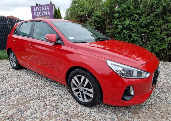 Hyundai I30 cena 39900 przebieg: 182712, rok produkcji 2017 z Pruszków małe 301